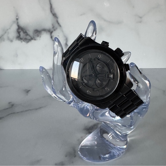 Michael Kors Black Watch fits 7” wrist - Picture 7 of 16